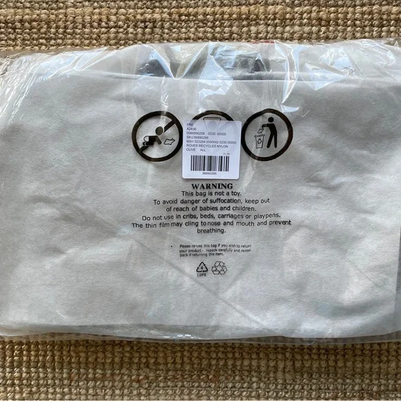 NEW Free People FP Movement Rover Recycled Nylon Weekender Bag In Olive - Picture 8 of 14